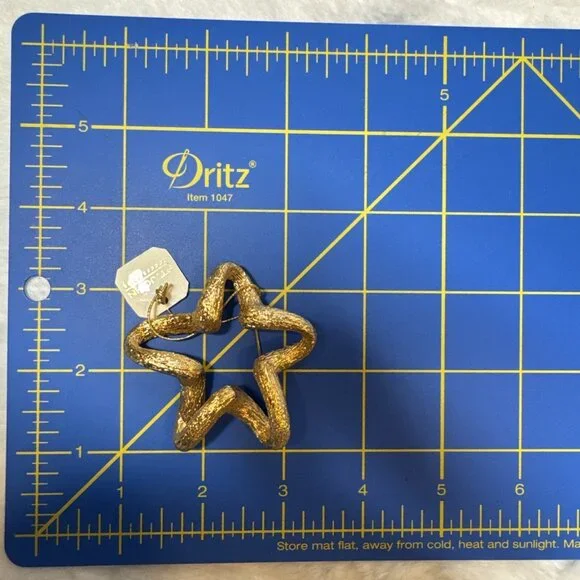 St. John Designer Brooch Pin Open Star Textured Gold Tone Signed